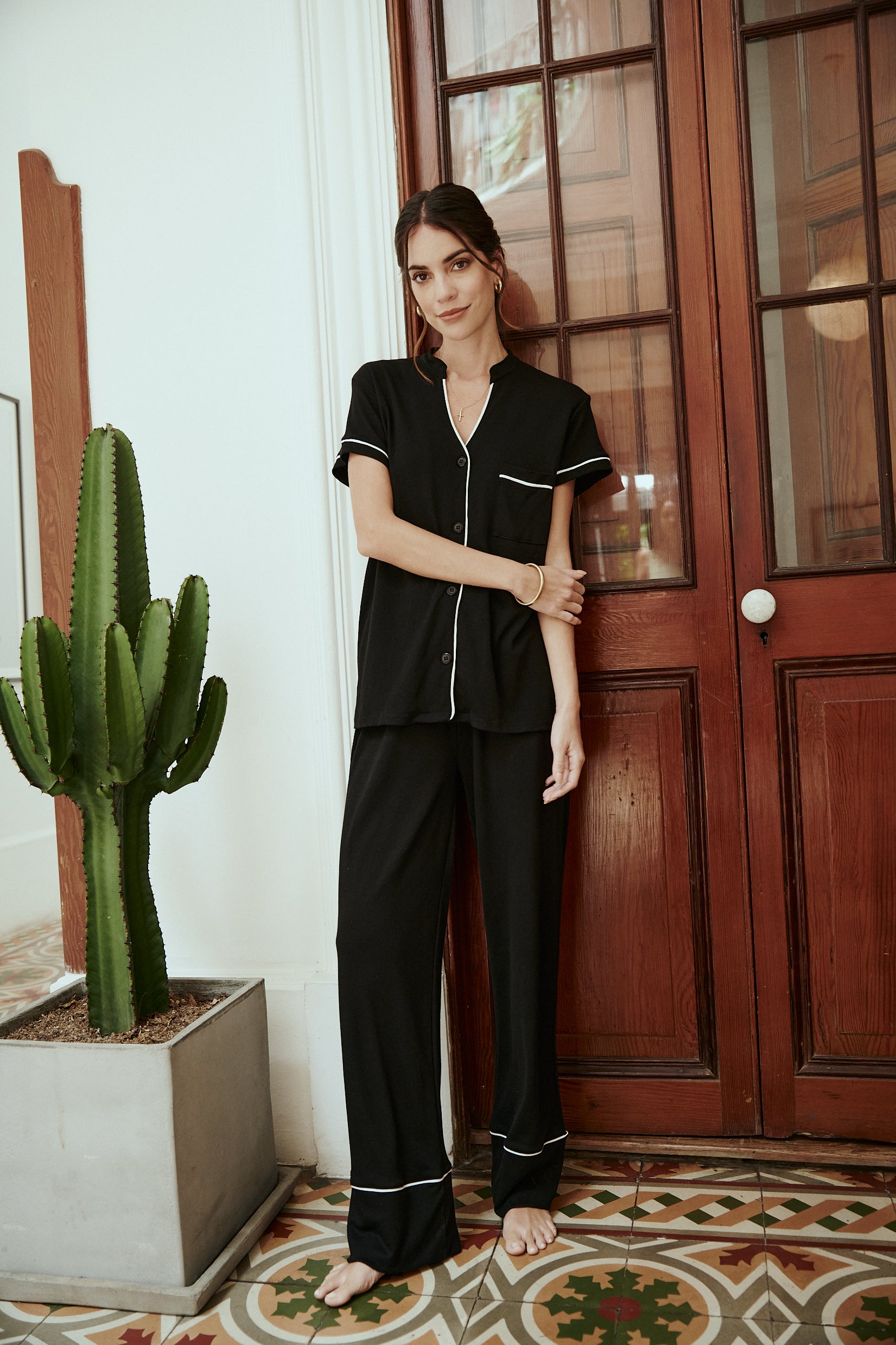 Black Must Have Mid Season