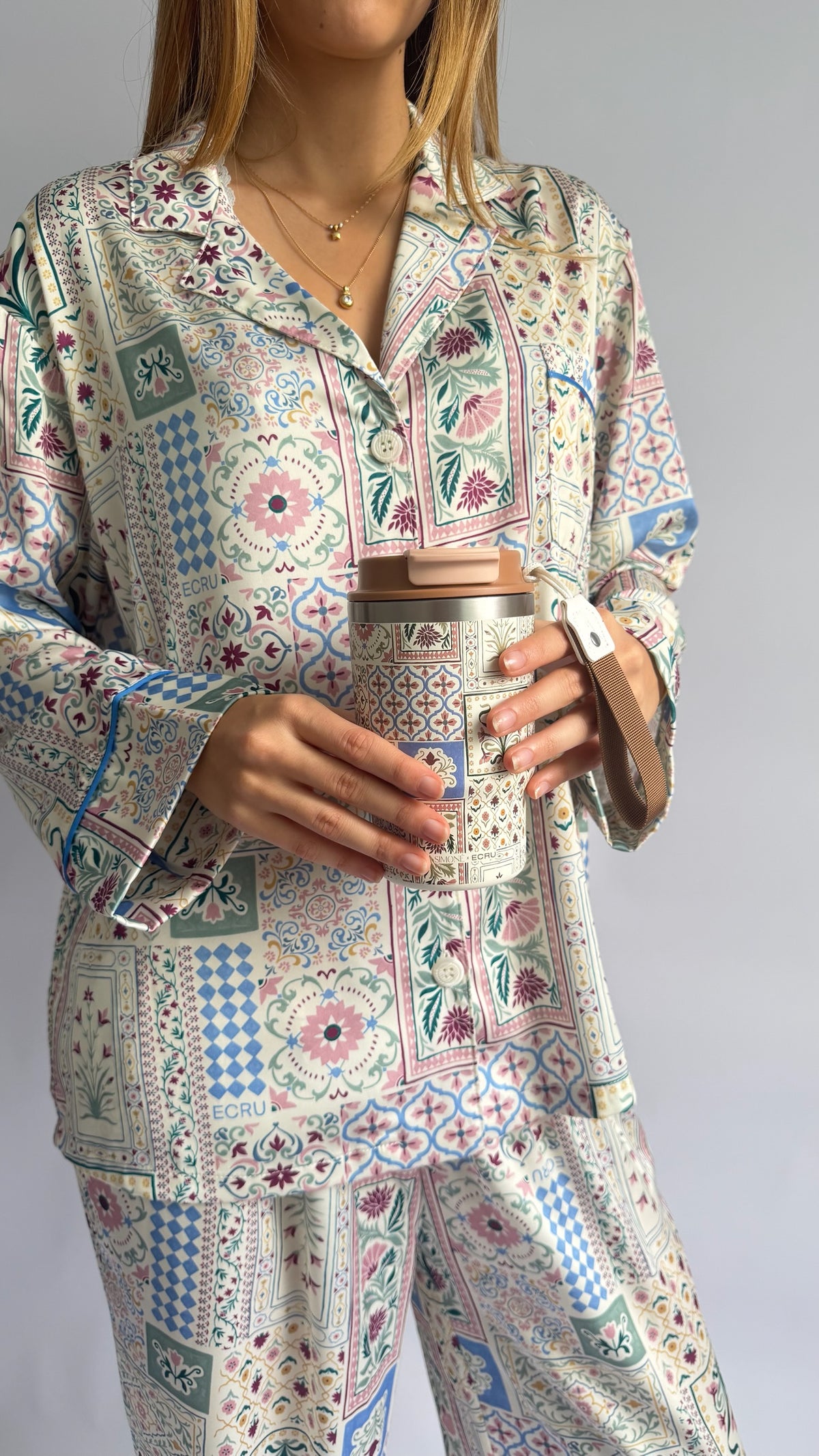 Coffee Tumbler Ornamental Bloom x ECRU