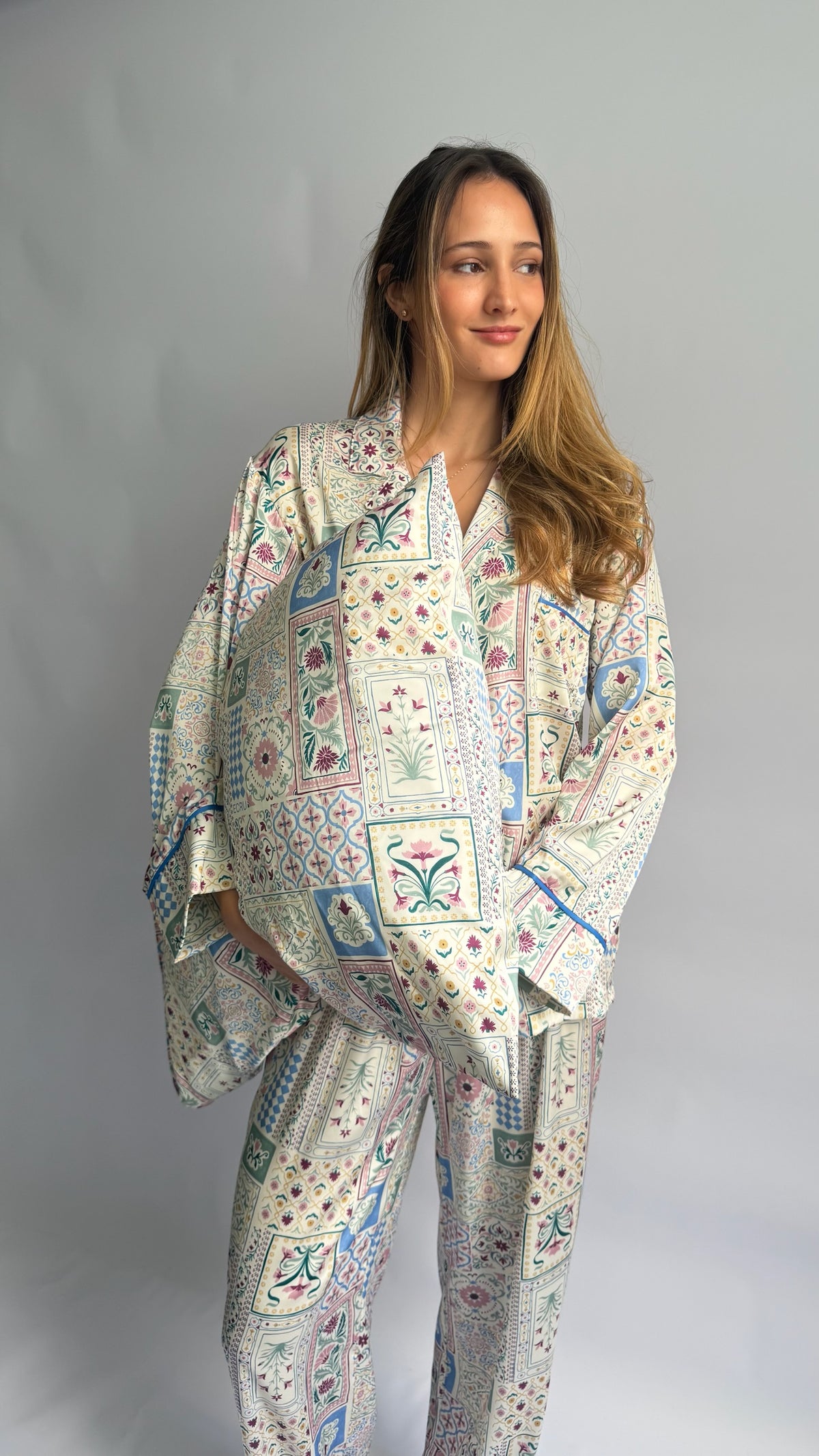 Pillow Case Ornamental Bloom x ECRU
