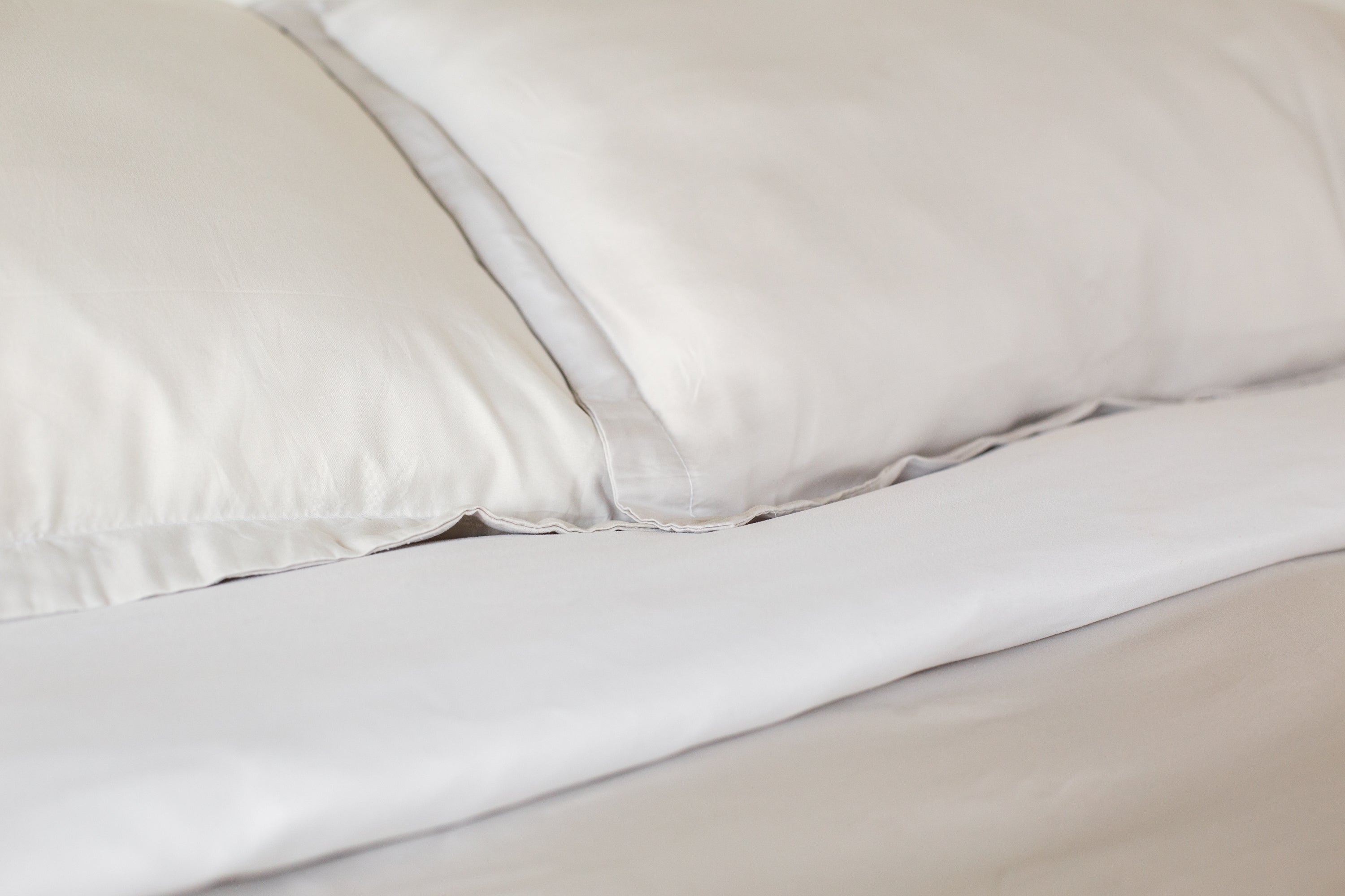 Set Cubreduvet Bambú 1800 King - Simoné x Homebrands