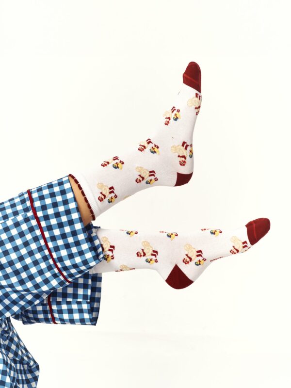 Mama Hen Burgundy Socks x Capittana